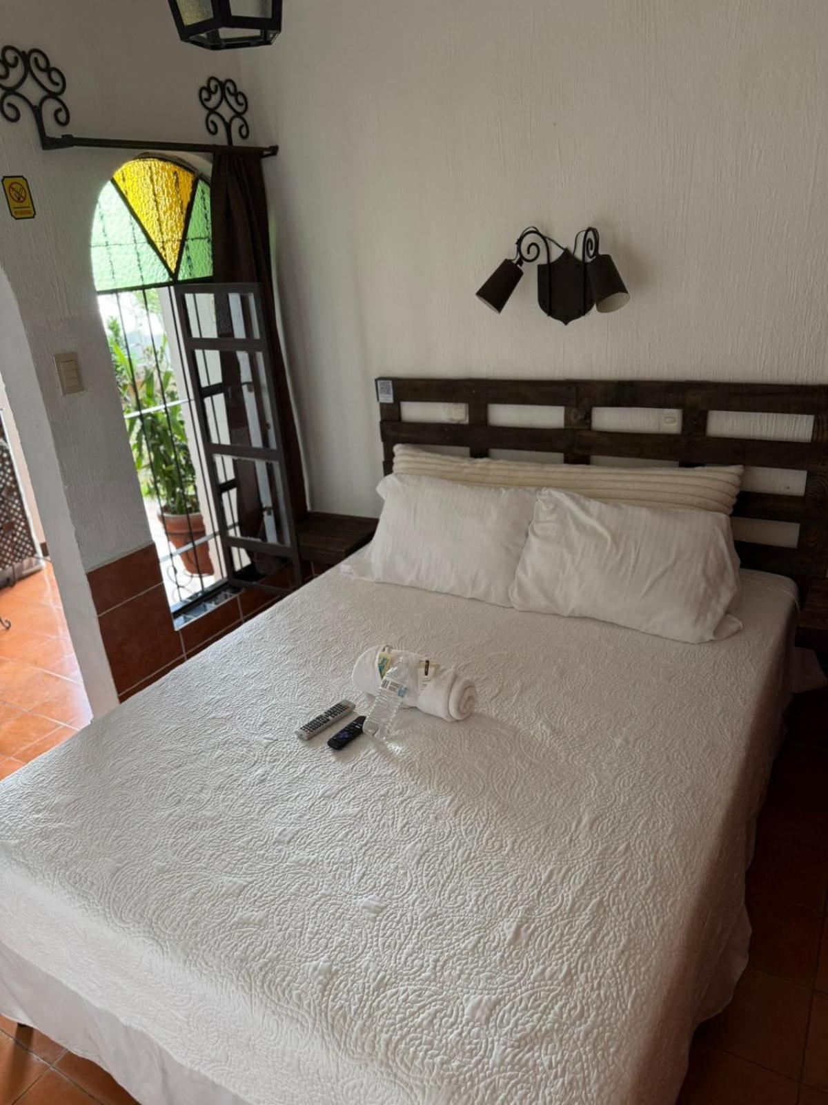 Hotel Casa Blanca Antigua Guatemala エクステリア 写真